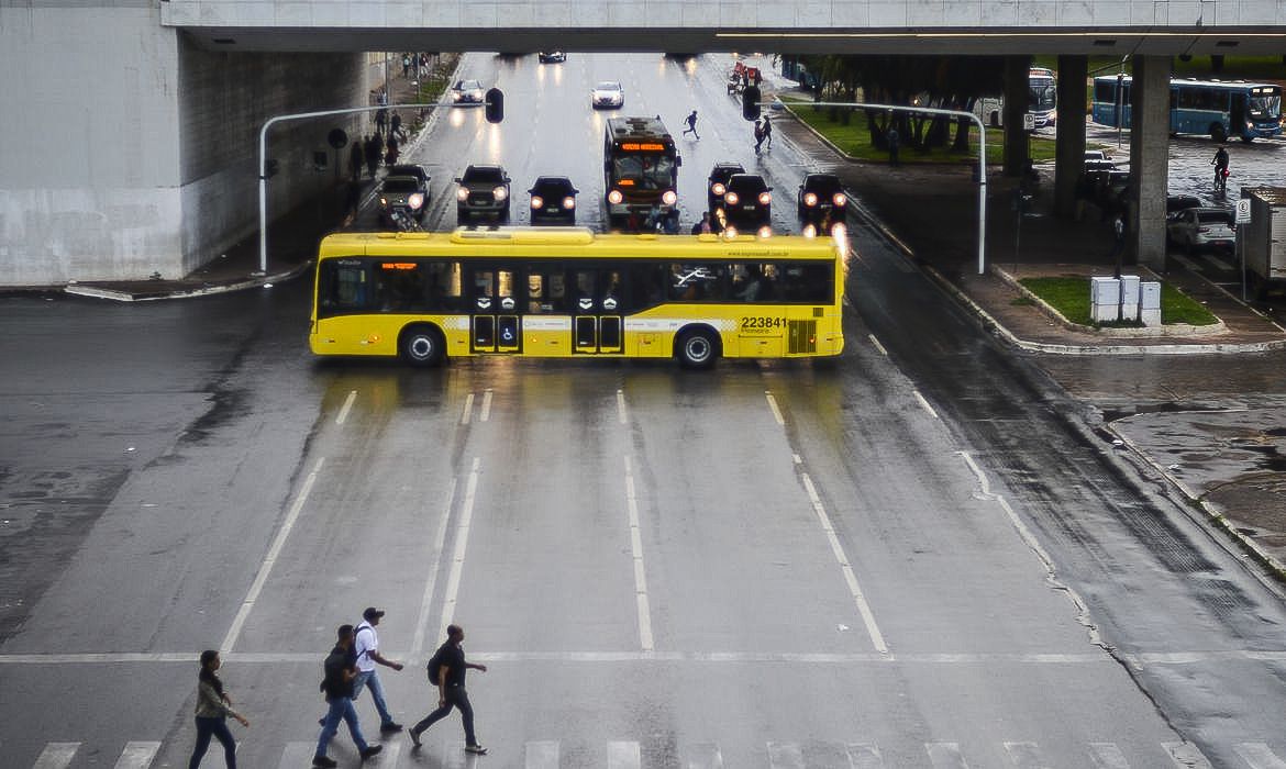 Maio amarelo: No trânsito, a responsabilidade de todos salva vidas Maio amarelo: No trânsito, a responsabilidade de todos salva vidas