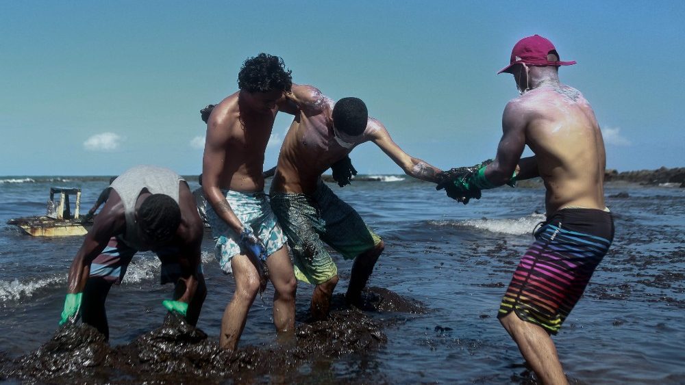 Petróleo nos mares do NE: governo e imprensa pioraram situação dos pescadores