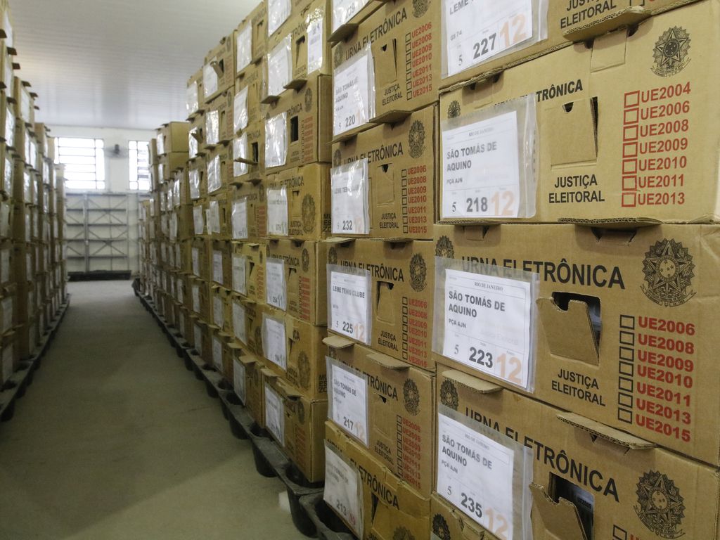 OAB firma acordo com TSE para o enfrentamento da desinformação nas eleições deste ano OAB firma acordo com TSE para o enfrentamento da desinformação nas eleições deste ano